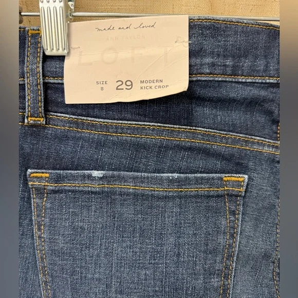 LOFT Dark Modern Kick Crop Jeans NWT - Picture 5 of 6